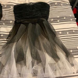 Strapless homecoming dress